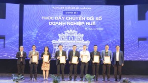 Thúc đẩy chuyển đổi số trong doanh nghiệp Thúc đẩy chuyển đổi số trong doanh nghiệp