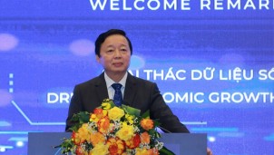 Việt Nam đang trên con đường chuyển đổi số Việt Nam đang trên con đường chuyển đổi số