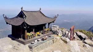 Khám phá "vùng đất thiêng" Yên Tử - Ngũ Nhạc linh thiêng của Việt Nam Khám phá "vùng đất thiêng" Yên Tử - Ngũ Nhạc linh thiêng của Việt Nam
