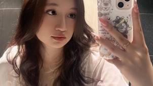 Ra mắt smartphone cho chính phủ: Liên lạc vệ tinh, mạng 5.5G, chế độ bảo mật cao, chip Snapdragon 8 Gen 2, không bán cho người dùng Ra mắt smartphone cho chính phủ: Liên lạc vệ tinh, mạng 5.5G, chế độ bảo mật cao, chip Snapdragon 8 Gen 2, không bán cho người dùng