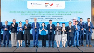 Chuyển dịch năng lượng công bằng: Cơ hội cho thị trường lao động Việt Nam?